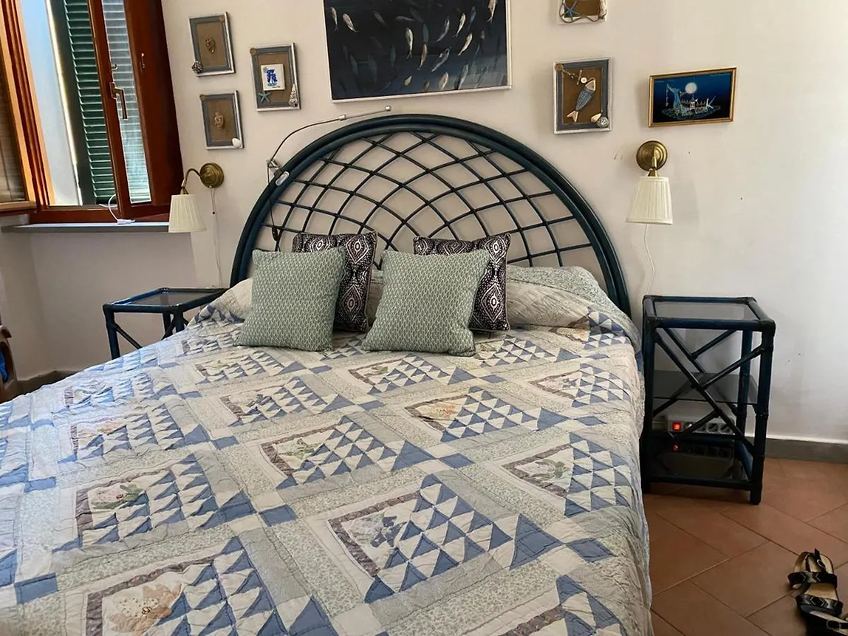 Stanza Indipendente Super Arredata Centrale E Luminosissima Villa Rio nell'Elba Holiday home
